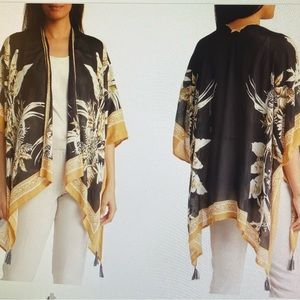 Vince Camuto Wrap Black/gold w/tassels